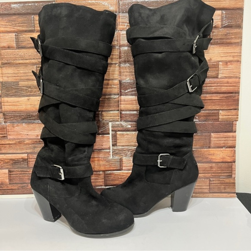 Torrid Black Buckled Zip Closure Heeled Boots 8 W
